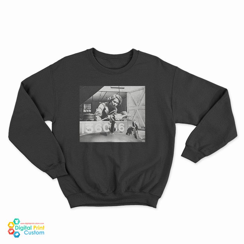Queen Elizabeth Jeep Mechanic Sweatshirt