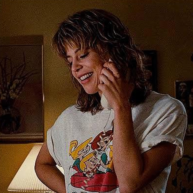 Sarah Connor The Terminator Wearing The Jetsons T-Shirt